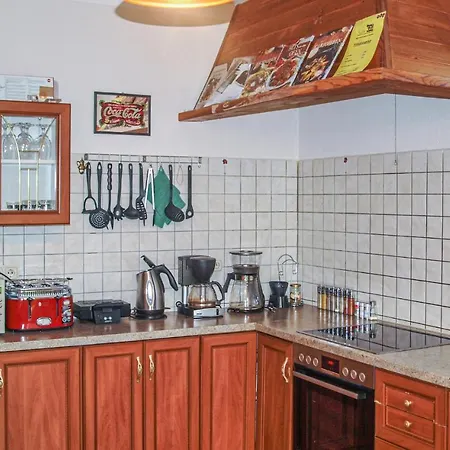 4 Bedroom Awesome In Сasa de vacaciones